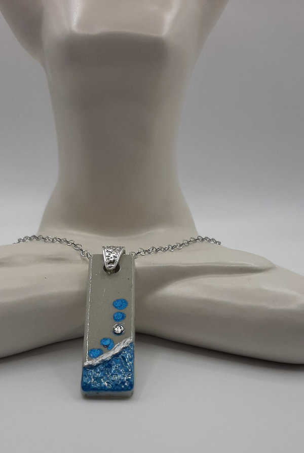 Halskette, Anhänger mit Swarovski Steine